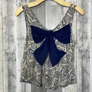 Papaya women’s tan & blue sleeveless cropped blouse‎ w/ adorable bow on back.